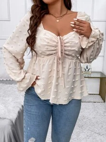 Vionelle Áo Peplum tay bèo cổ trái tim có dây rút Swiss Dot Plus - Màu be - Xem 3