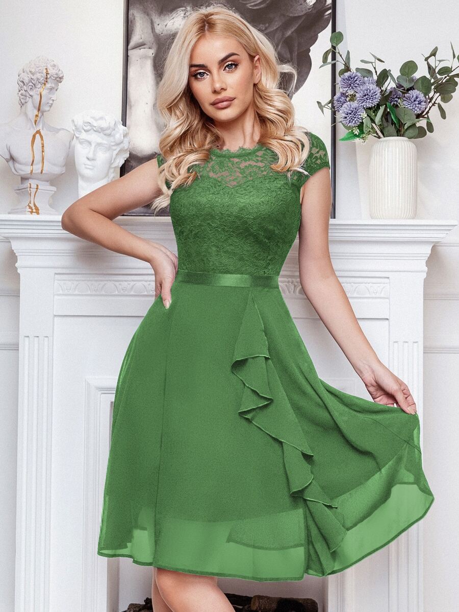 MIUSOL Váy cocktail ren hoa cài ngực với viền bèo nhún