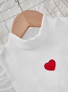 SHEIN Leap Crew 年輕女孩心形印花半袖t恤和蝴蝶結前斜紋不對稱裙子 - 紅白色 - 查看 3