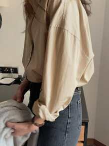 DAZY Camisa amplia unicolor de hombros caídos - Caqui - Ver 2