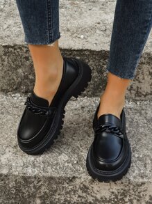 Black Thick-Soled Loafers With Chain Decoration, British Vintage Mary Janes Shoes