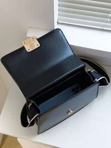 針腳細節翻蓋方包 - 黑色 - 查看 3