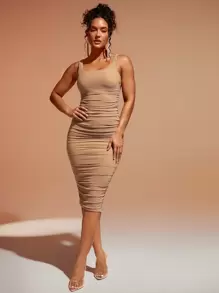 SHEIN BAE Vestido ajustado unicolor fruncido