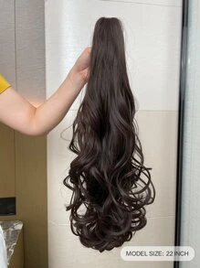 26-28英寸长波浪卷合成假发马尾接发，耐热纤维，自然棕色，爪夹设计，适合日常佩戴 - 棕色 - 查看 4