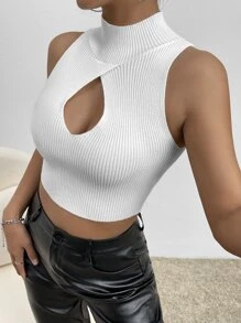 SHEIN BAE 前鏤空小高領針織短上衣 - 白色 - 查看 1