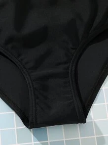 青少年女孩花卉印花交叉比基尼套装搭配沙滩裙夏季海滩