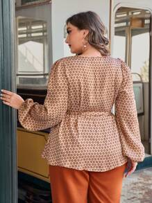 SHEIN Clasi Blusa con estampado de rombo de manga farol con cinturón - Multicolor - Ver 4