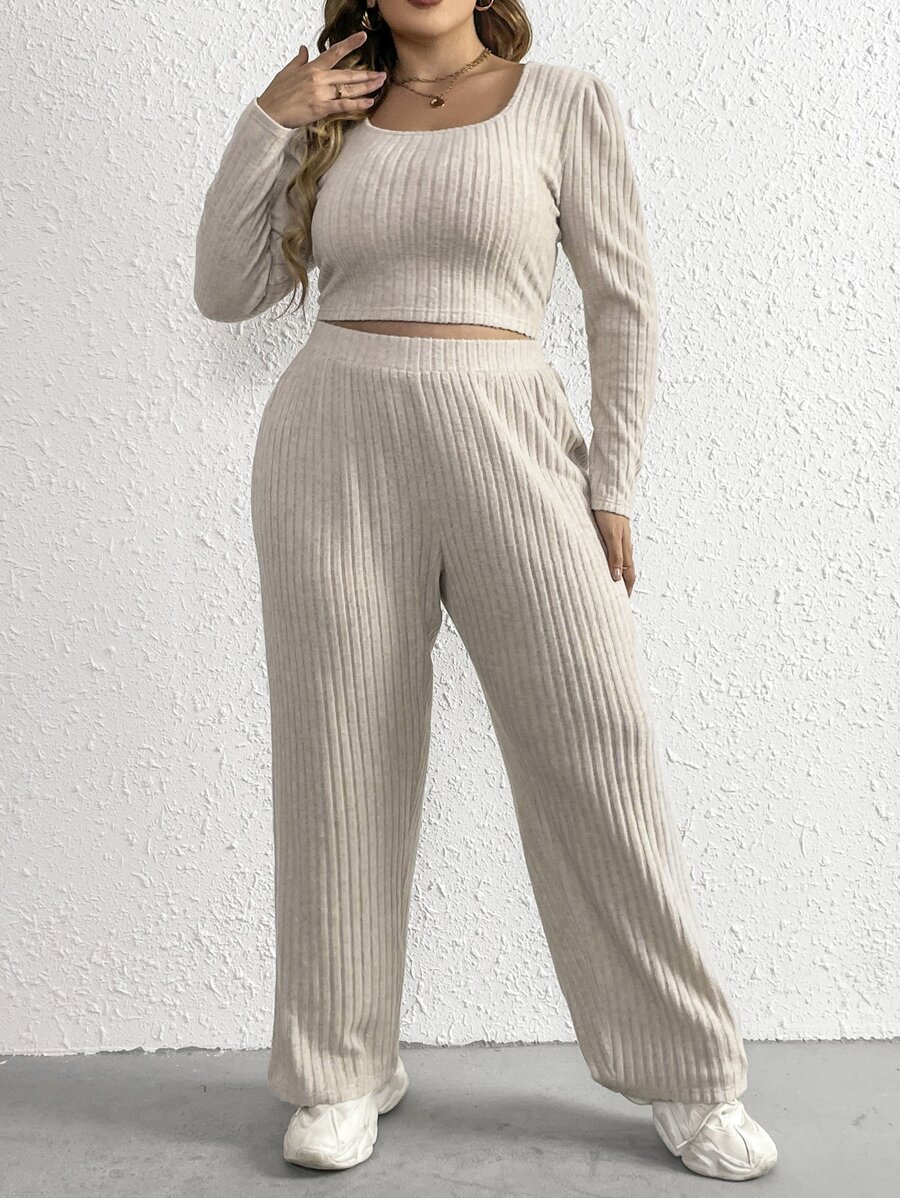 SHEIN Essnce Plus Scoop Neck Crop Tee & Trousers - Beige - View 1