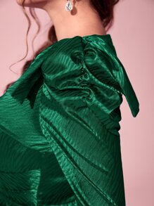 Modelyn Gigot Sleeve Belted Jacquard Dress - Green - View 5