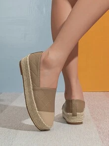 Geometric Embossed Espadrille Flats - Khaki - View 3