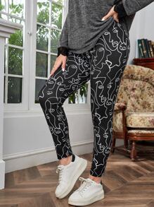 EMERY ROSE Plus Figure Graphic Leggings - Black - View 1