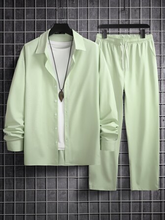 Hombres Camisa unicolor con botón delantero & Pantalones de cintura con cordón sin camiseta