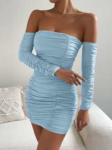 SHEIN Allurite 一字肩褶邊緊身洋裝 - 淺藍色 - 查看 1