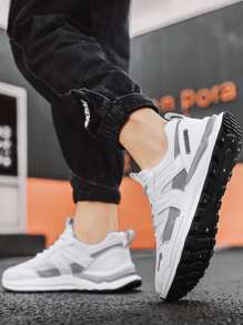 Cocooon 男士舒适透气网眼防滑增高休闲百搭运动鞋 - 白色 - 查看 4