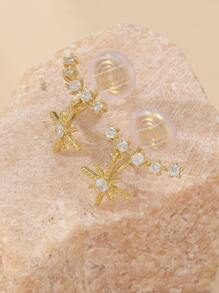 Cubic Zirconia & Star Decor Clip On Earrings - Yellow Gold - View 3