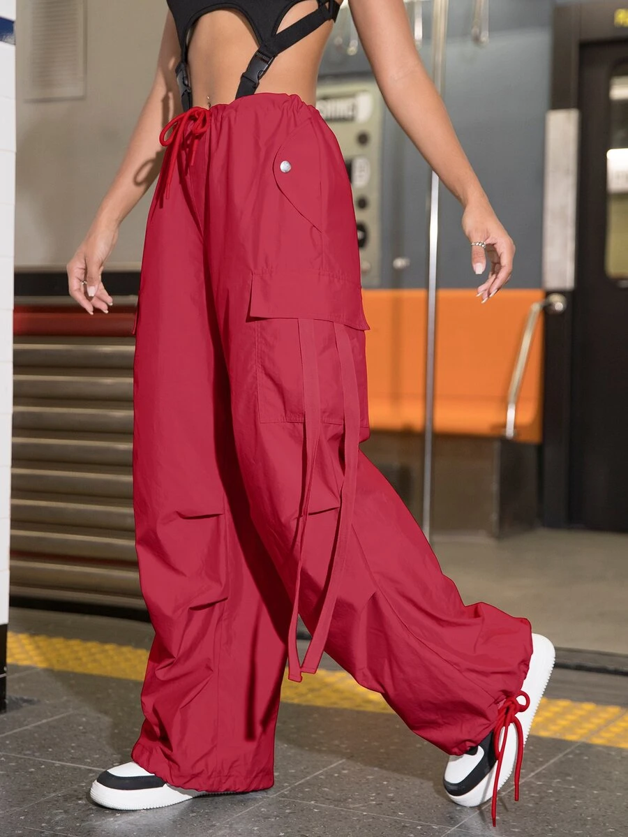 Street Vibes 90s Flap Pocket Drawstring Hem Cargo Parachute Trousers - Red - View 1