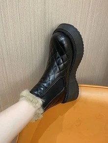 絎縫圖案加絨內裏切爾西靴 - 黑色 - 查看 4