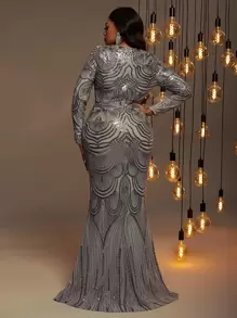 Plus Sweetheart Neck Sequin Formal Dress - Grey - View 2