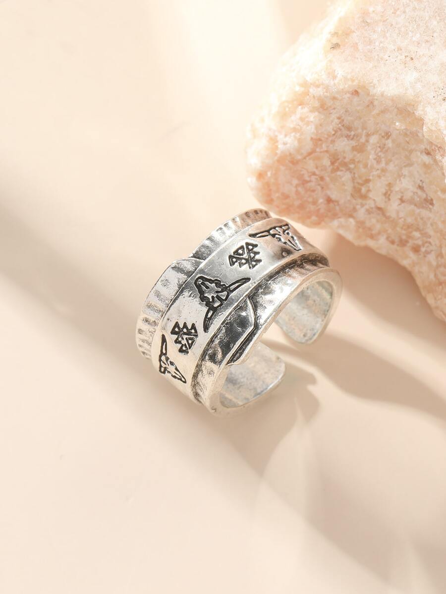 Cattle & Geometric Detail Cuff Ring - Antique Silver - View 1