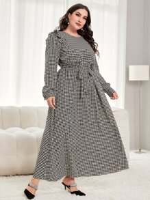 Mulvari Vestido con cinturón con estampado de pata de gallo ribete con fruncido - Blanco y Negro - Ver 3