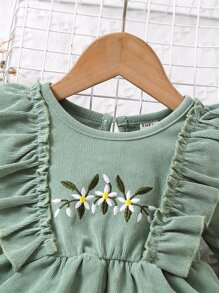 Baby Floral Embroidery Ruffle Trim Flounce Sleeve Pocket Patched Dress - Green - View 4