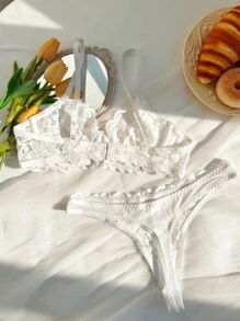 Conjunto de lencería floral con sujetador con aros y braguita de encaje - Blanco - Ver 2