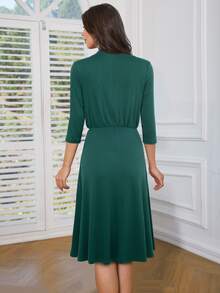 小高領紐扣細節連衣裙 - 墨綠色 - 查看 2