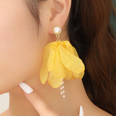 Faux Pearl Decor Flower Drop Earrings