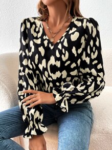 SHEIN Frenchy Allover Print Flounce Sleeve Blouse - Black and White - View 6