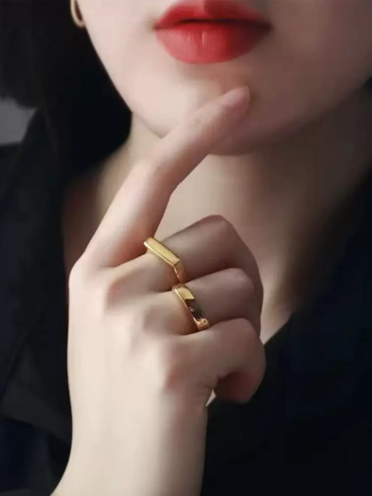 時尚流行男士不銹鋼簡約圈形耳環，適合珠寶禮物和時尚外觀 - 金黃色 - 查看 2