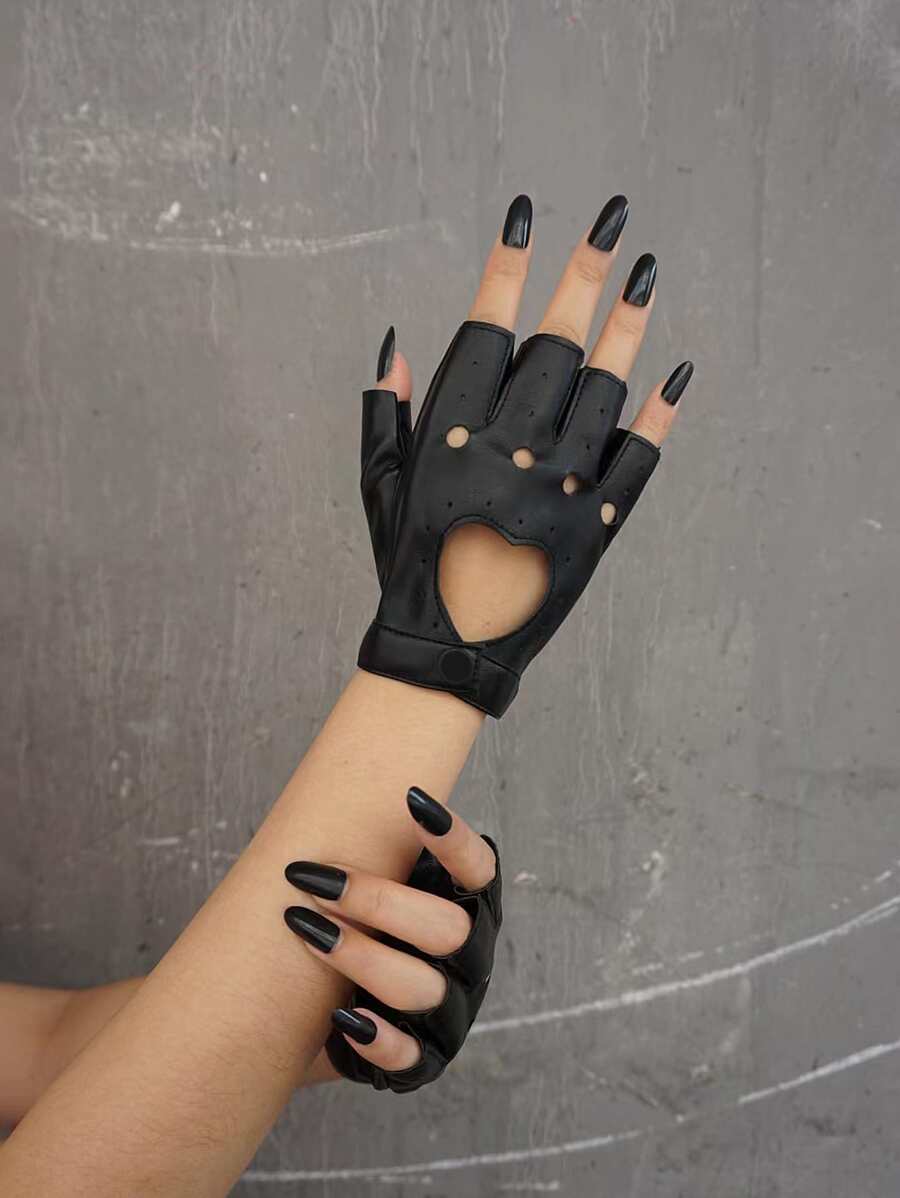 Hollow Heart Gloves - Black - View 1