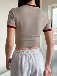 DAZY Letter Graphic Contrast Binding Crop Tee - Khaki - View 2