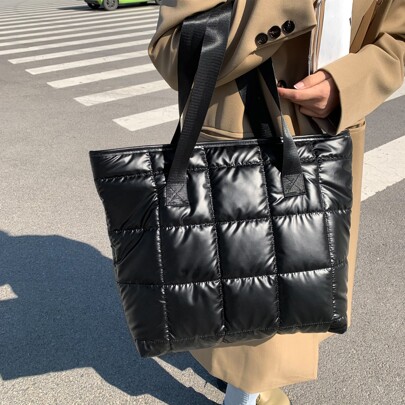 경량, 비즈니스 캐주얼 퀼트 숄더 토트 가방, 신참 및 직장인을위한 여러분, 화이트 칼라 근무자를위한 사무실, 대학교, 업무, 출퇴근, 야외, 여행, 외출, 학교 가방, 큰 수용성, 휴대용, 클래식 캐주얼, 중, 고등학교, 대학교, 휴가를위한 걸 대학생들에게 완벽한 뒤