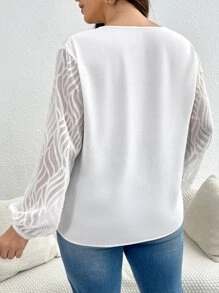 SHEIN Privé Blusa de malla en contraste de manga farol de cuello V - Blanco - Ver 3