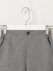 SHEIN 男孩格子圖案斜口袋短褲 - 黑與白 - 查看 4