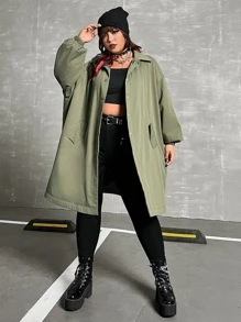 SHEIN EZwear Áo khoác cỡ lớn Nút Túi Slogan Giải trí - xanh quân đội - Xem 4