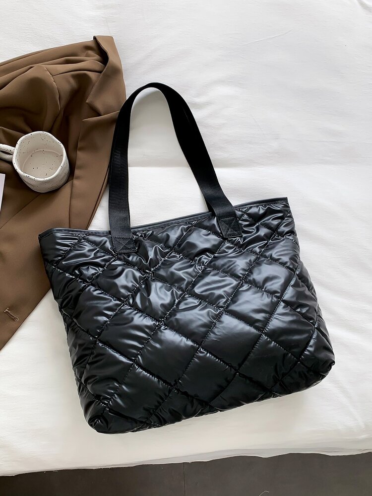 Quilted Detail Shoulder Tote Bag - Black - View 2
