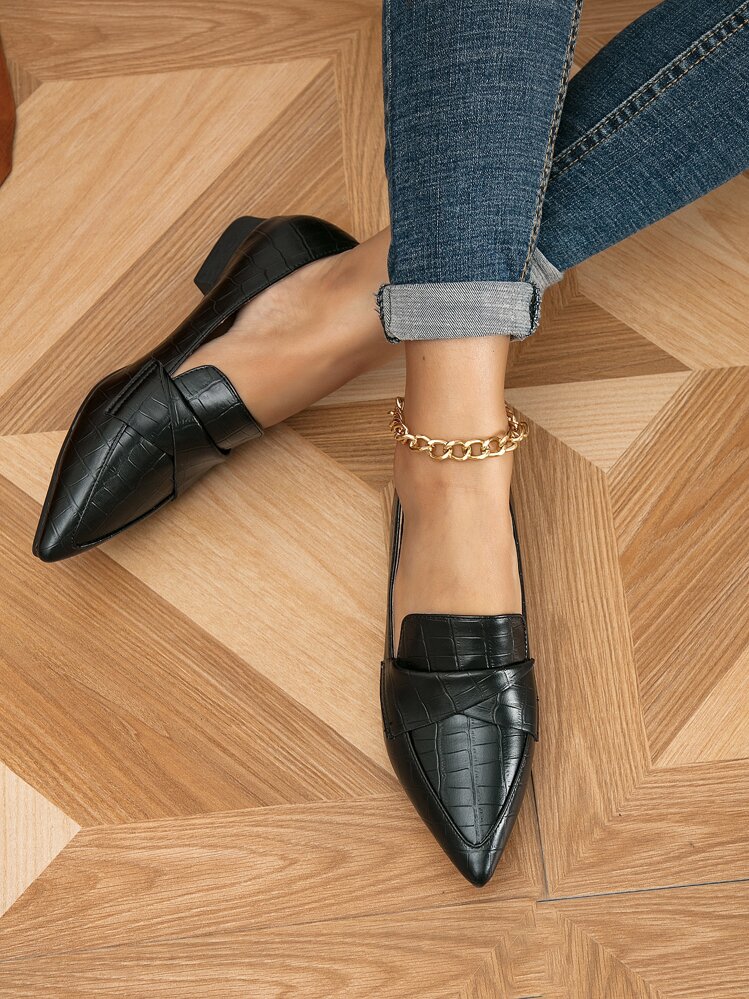 2025 Autumn Women Crocodile Embossed Twist Detail Point Toe Flat Loafers, Elegant Outdoor Flats - Black - View 5