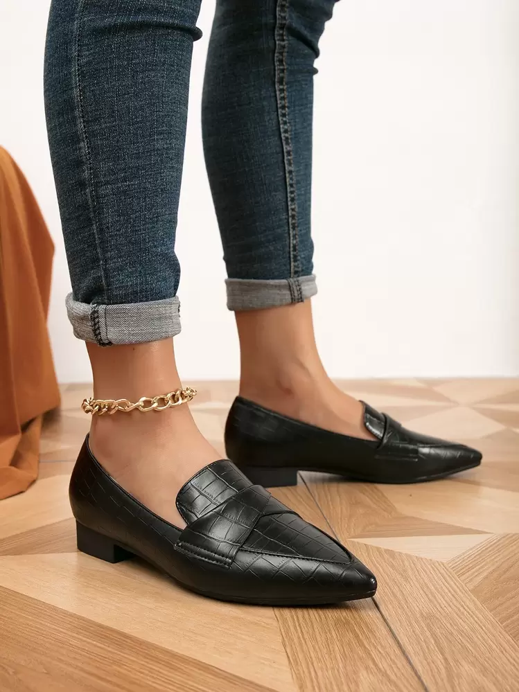 2025 Autumn Women Crocodile Embossed Twist Detail Point Toe Flat Loafers, Elegant Outdoor Flats - Black - View 8