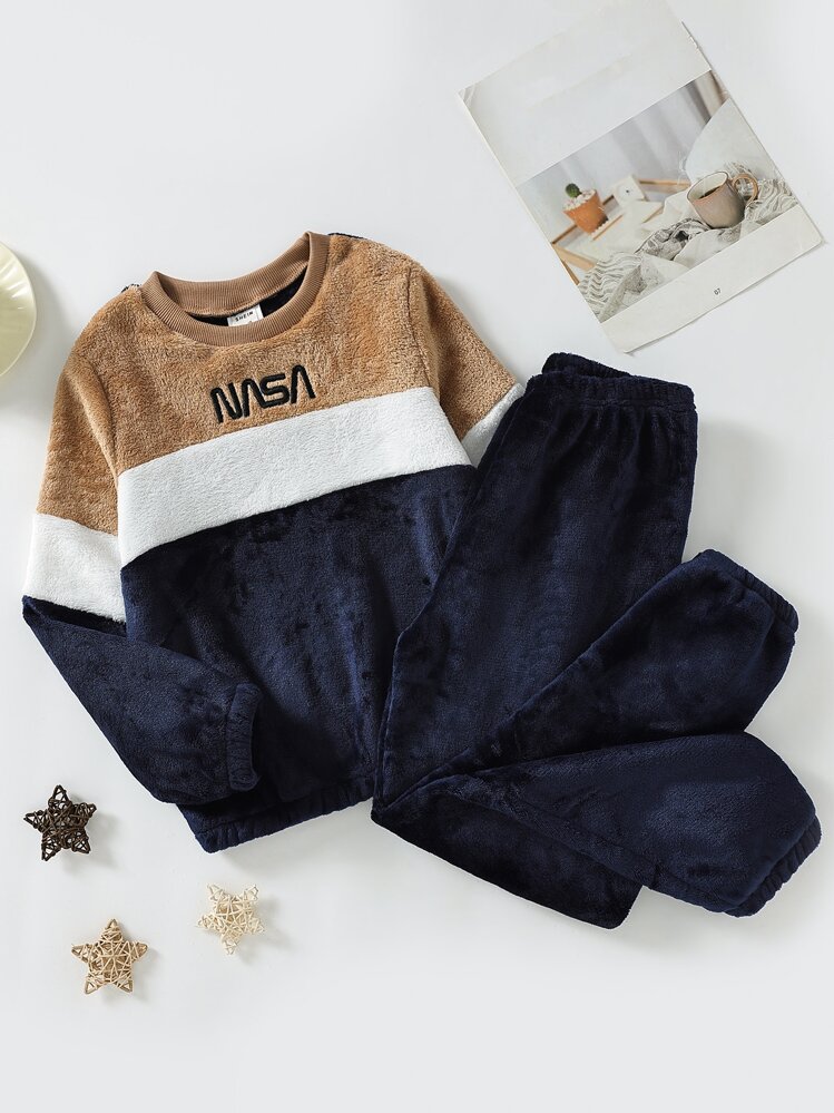 男孩字母刺繡撞色法蘭絨睡衣套裝 - 彩色 - 查看 1