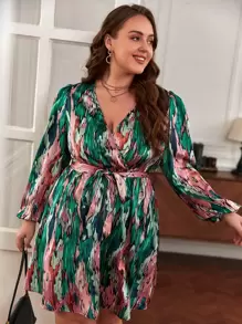 SHEIN Frenchy Plus Allover Print Lantern Sleeve Belted Dress - Green - View 4