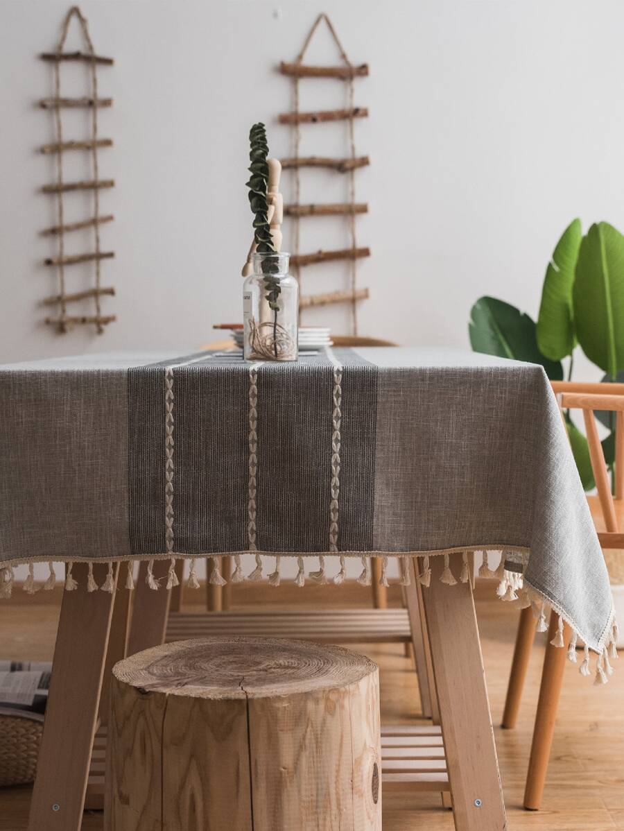 Bubaba 1 chiếc khăn trải bàn hình chữ nhật dệt kim Jacquard màu khối, tấm lót bàn trang trí tua rua theo phong cách trang trại Boho, thích hợp cho nhà bếp, phòng ăn, tiệc tùng, ngày lễ, bàn cà phê, bàn tròn, mọi mùa