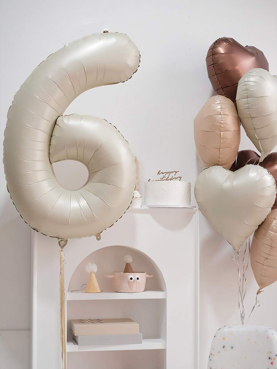 7入組心和數字設計小氣球 - 白色 - 查看 1