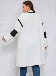 SHEIN Clasi Plus Contrast Binding Dual Pocket Shearling Coat - White - View 2