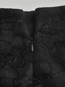 SHEIN MOD 提花手帕下擺吊帶上衣和半身裙