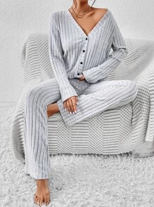SHEIN Essnce Camiseta tejida de canalé con botón delantero & Pantalones acampanados - Gris Claro - Ver 6
