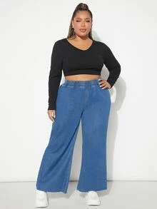 Plus Elastic Waist Flare Leg Jeans - Medium Wash - View 3