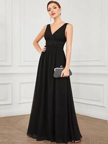 EVERPRETTY 蕾絲拼接雙V領褶邊雪紡伴娘連衣裙 - 黑色 - 查看 3