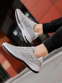 Nam Đồ họa Chữ cái Mặt trước thắt dây Giày thể thao , Chóp giầy tròn Giày Chạy bộ Đối với Hằng ngày - Xám - Xem 5