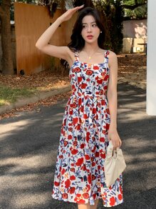 DAZY Kleid mit durchgehendem Blume Muster als Trägerkleid für den Sommer